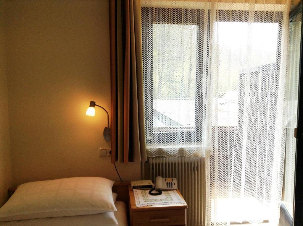 Parkpension Billroth Bad Hall Bagian luar foto