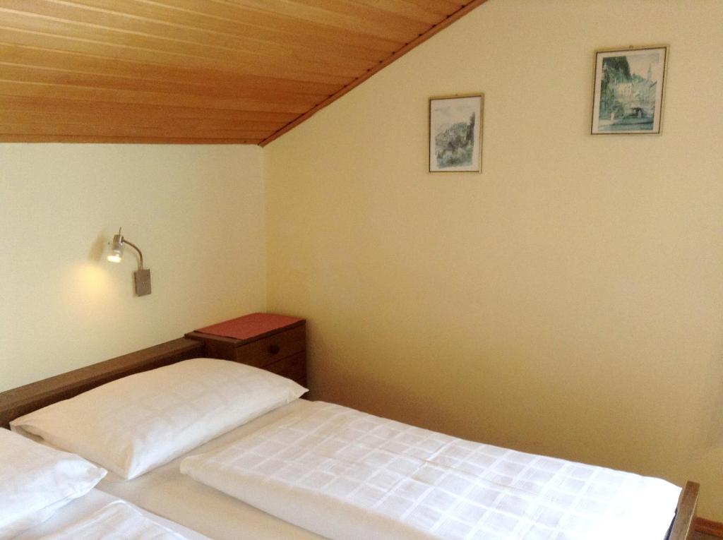 Parkpension Billroth Bad Hall Bagian luar foto
